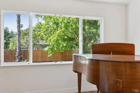 $945,000 | 724 Alice Street, Novato, CA 94945