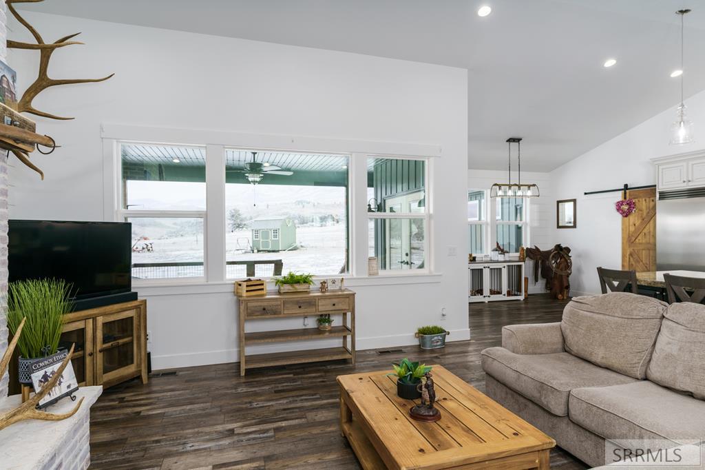 250 East Pidcock Road Inkom, ID 83245 - Photo 12 of 75