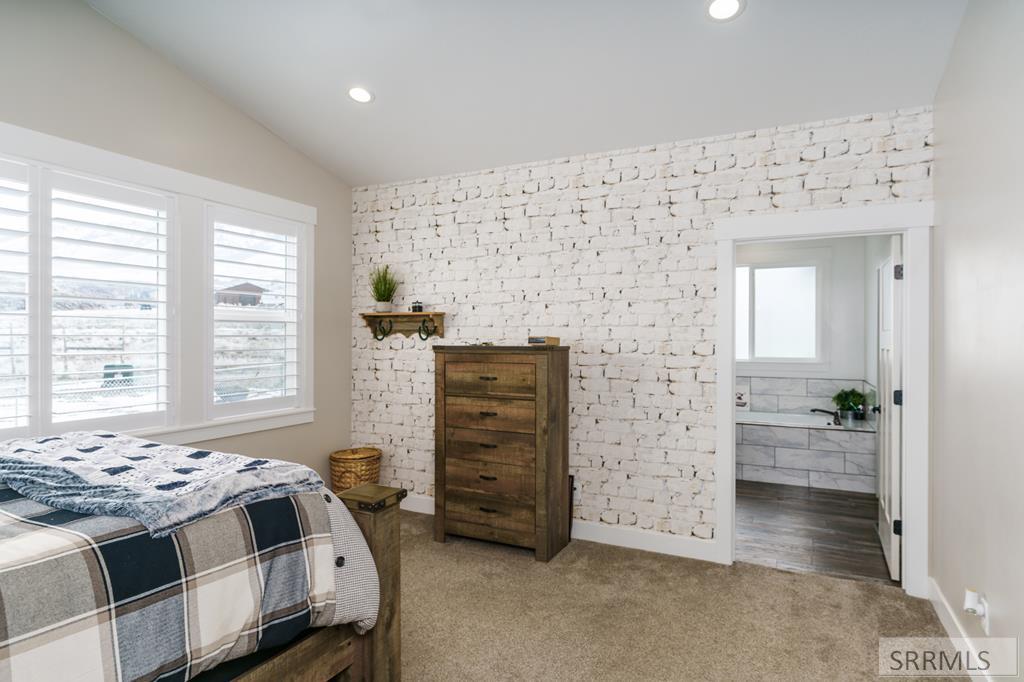 250 East Pidcock Road Inkom, ID 83245 - Photo 31 of 75