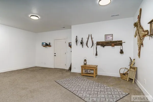 $850,000 | 250 East Pidcock Road, Inkom, ID 83245