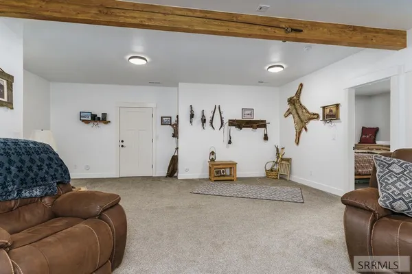 $850,000 | 250 East Pidcock Road, Inkom, ID 83245