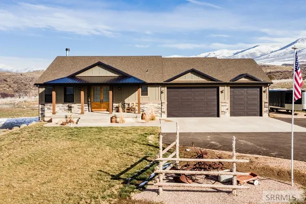 $850,000 | 250 East Pidcock Road, Inkom, ID 83245