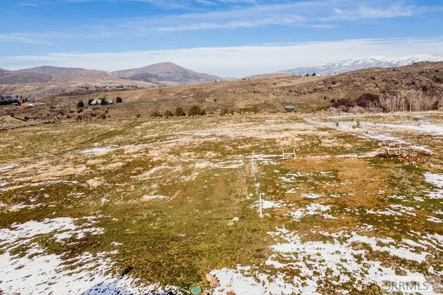 $850,000 | 250 East Pidcock Road, Inkom, ID 83245