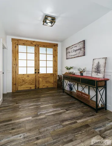 $850,000 | 250 East Pidcock Road, Inkom, ID 83245