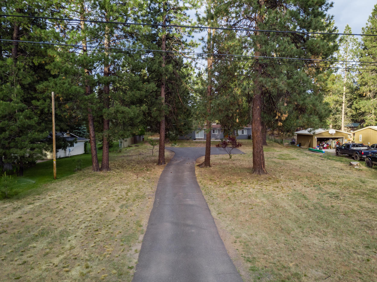 59946 Hopi Road Bend, OR 97702 - Photo 16 of 17 16