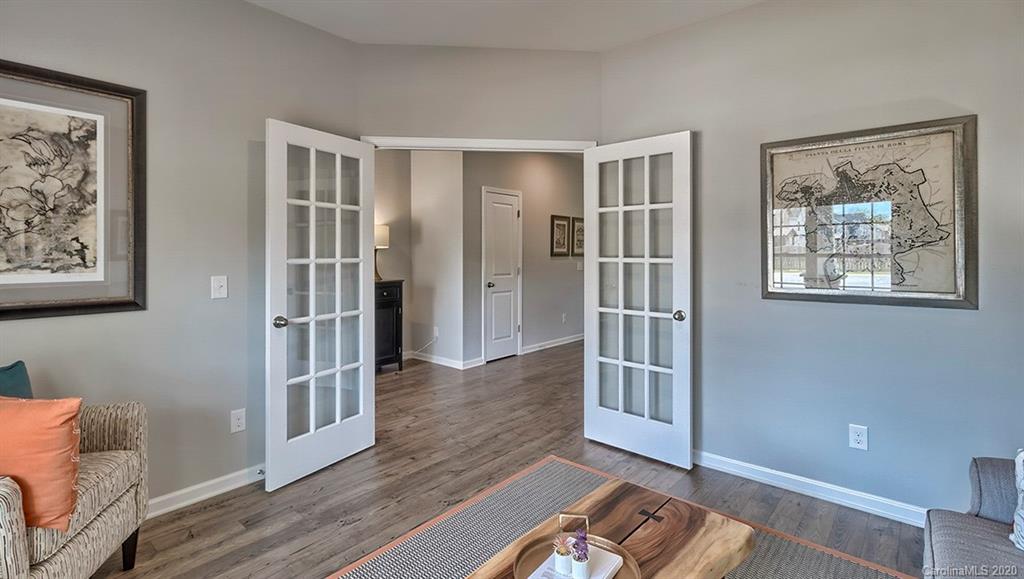 1035 Elliott Road, Unit 4041 Charlotte, NC 28216 - Photo 4 of 37 Gallery Image 4