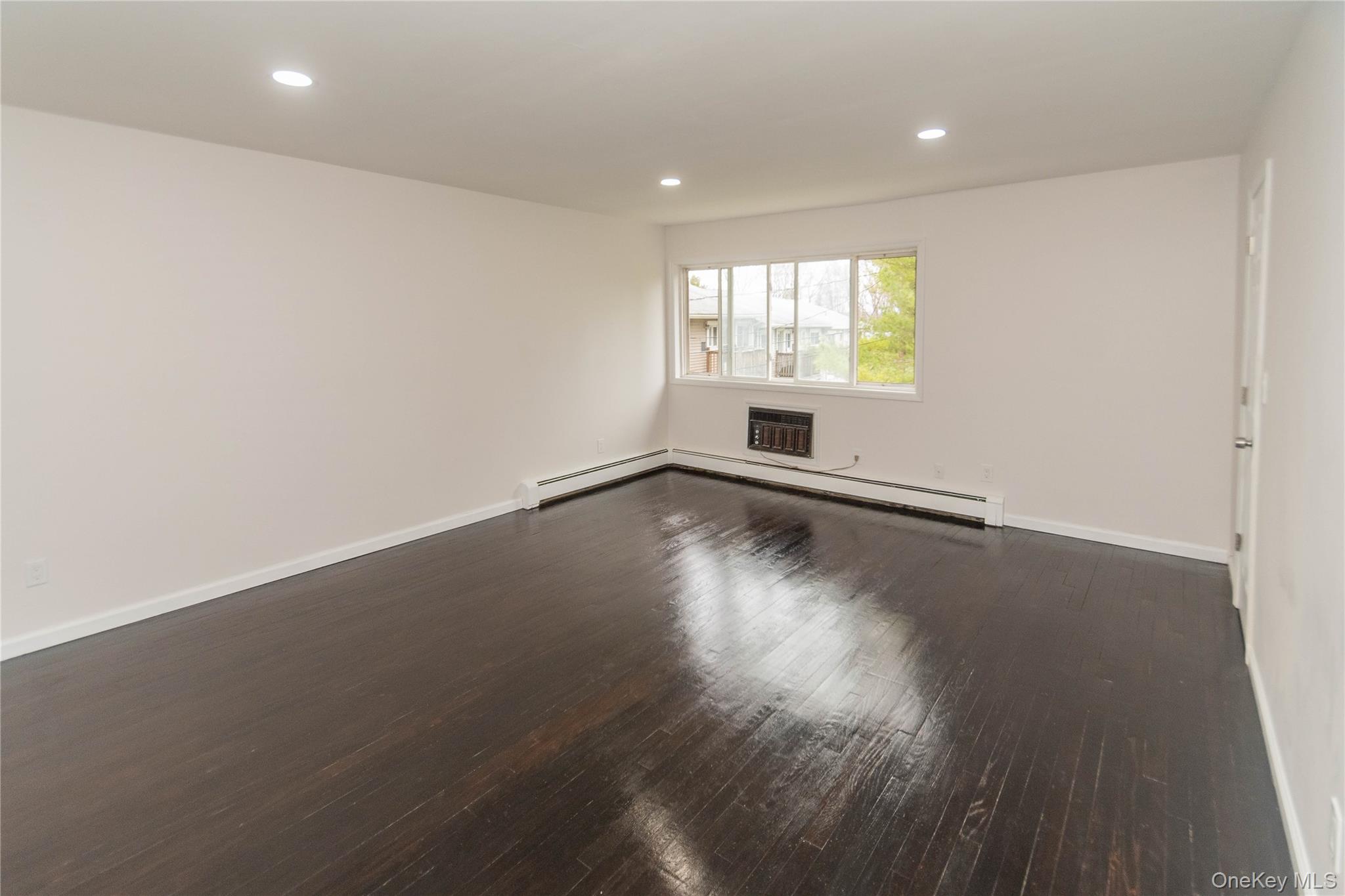 11 Fishkill Glen, Unit G Fishkill, NY 12524 - Photo 12 of 23