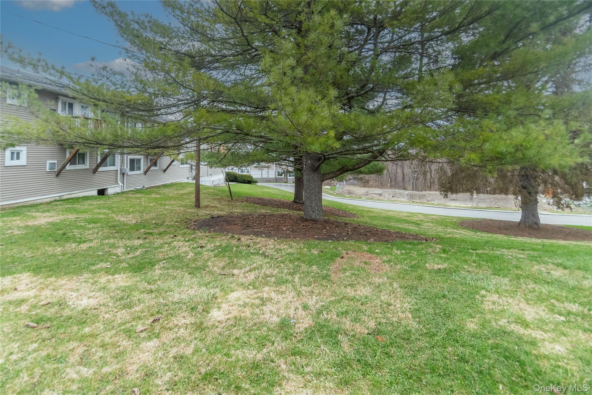 11 Fishkill Glen, Unit G Fishkill, NY 12524 - Photo 21 of 23