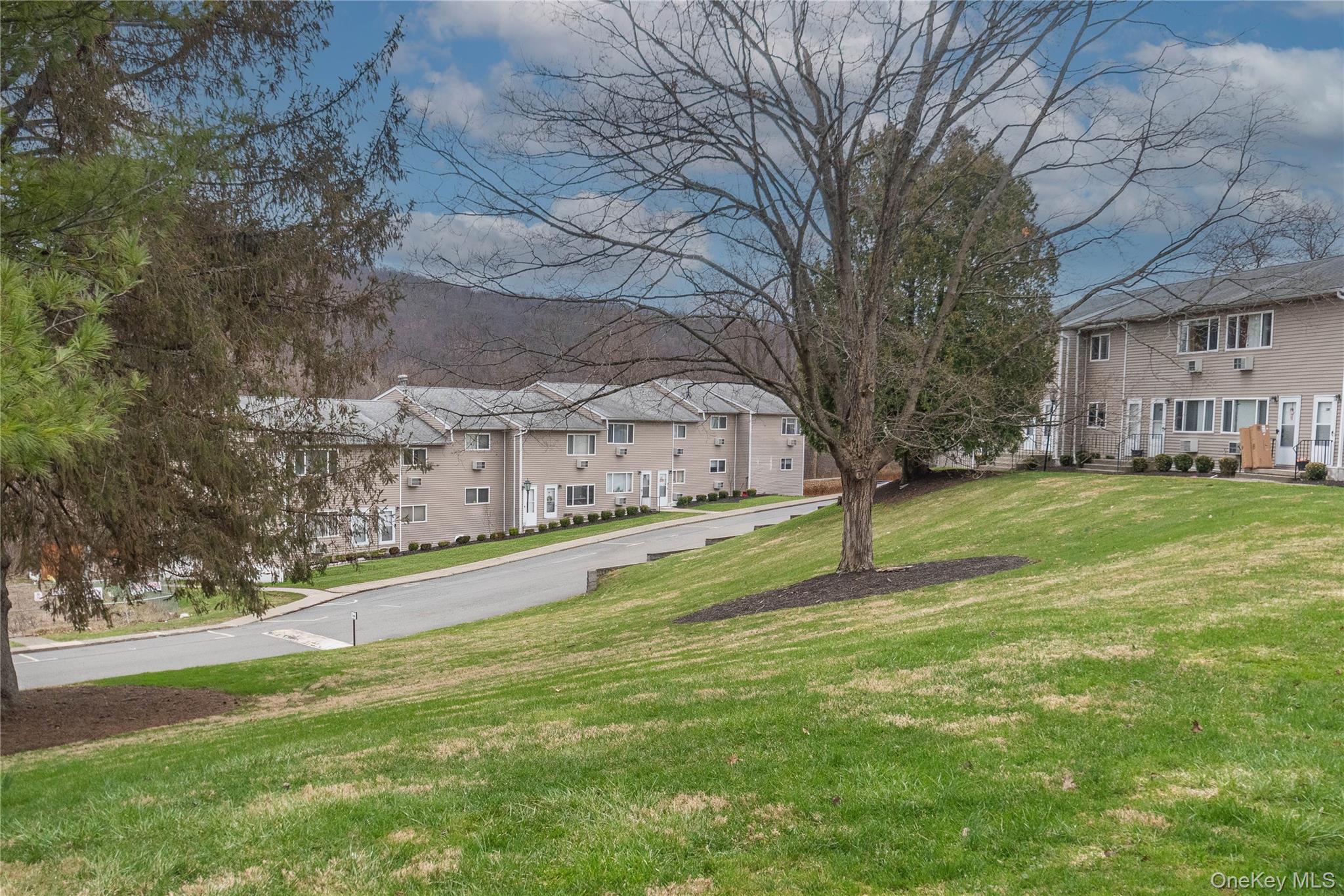 11 Fishkill Glen, Unit G Fishkill, NY 12524 - Photo 22 of 23