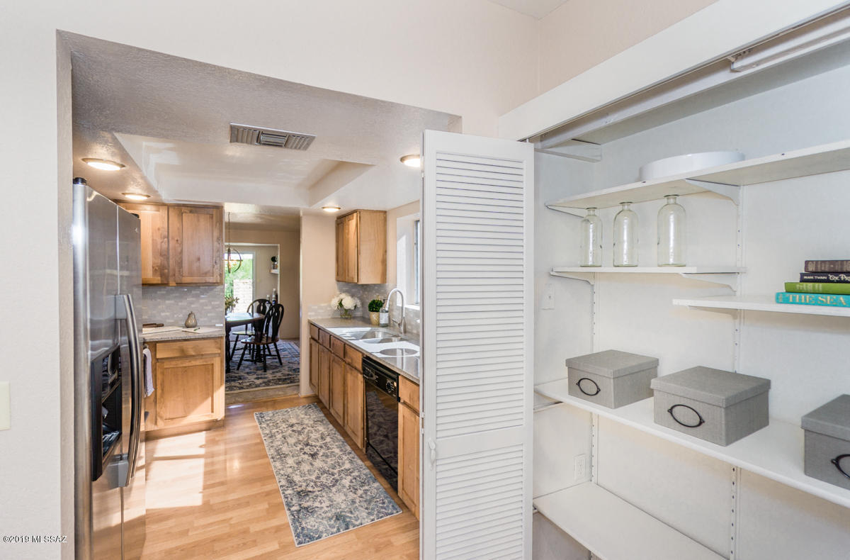 433 West Rio-Altar Green Valley, AZ 85614 - Photo 11 of 33 Gallery Image 11