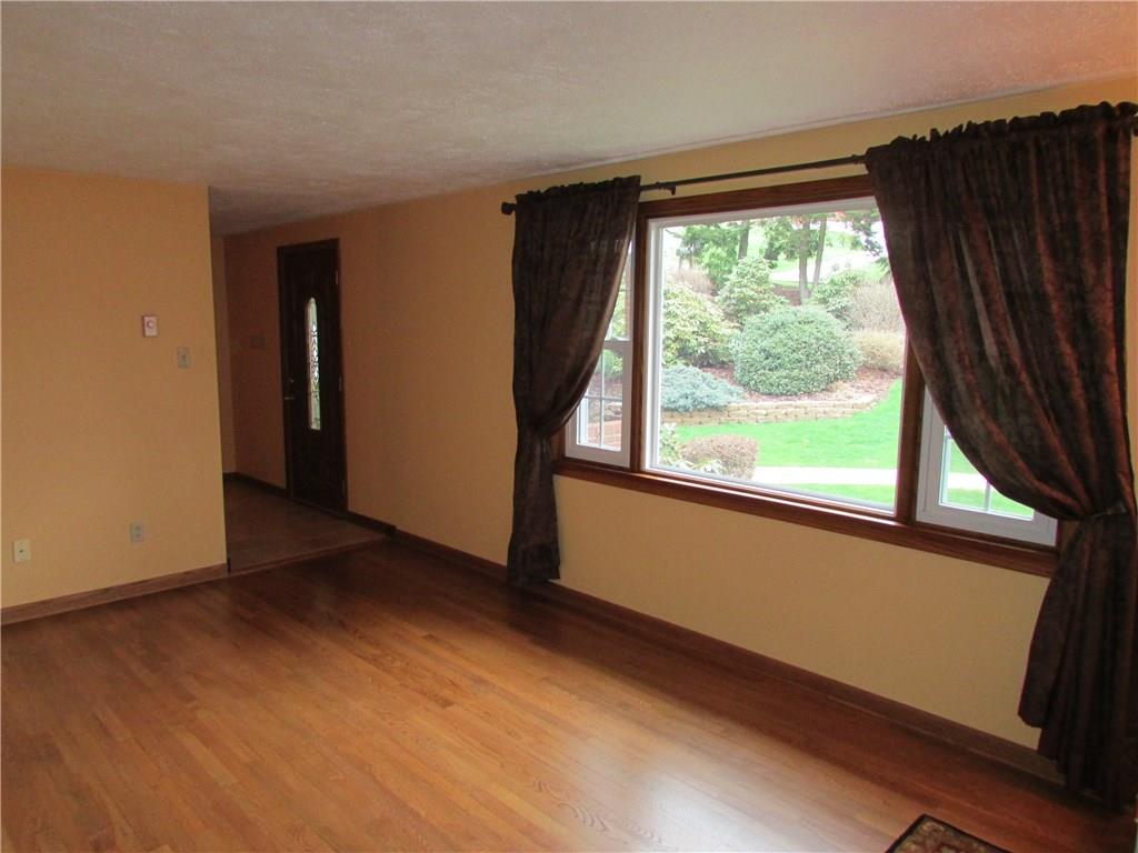 630 Fallen Timber Road Elizabeth, PA 15037 - Photo 16 of 25 Spacious living room with beautiful hardwood floors