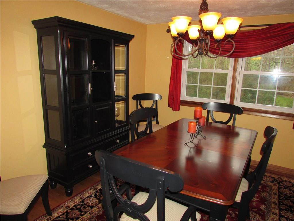 630 Fallen Timber Road Elizabeth, PA 15037 - Photo 18 of 25 Dining Room
