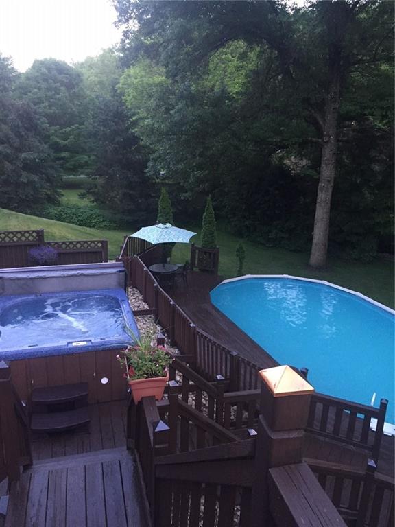 630 Fallen Timber Road Elizabeth, PA 15037 - Photo 6 of 25 Pool & Hot Tub
