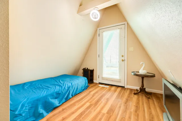 $399,999 | 131 Point Lafitte Court, Surfside Beach, TX 77541