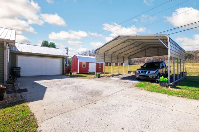 $249,900 | 4223 Spring Valley Drive, Cohutta, GA 30710