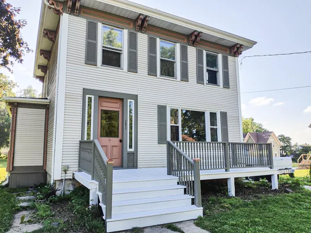 $314,900 | 171 Martin Street, Sharon, WI 53585