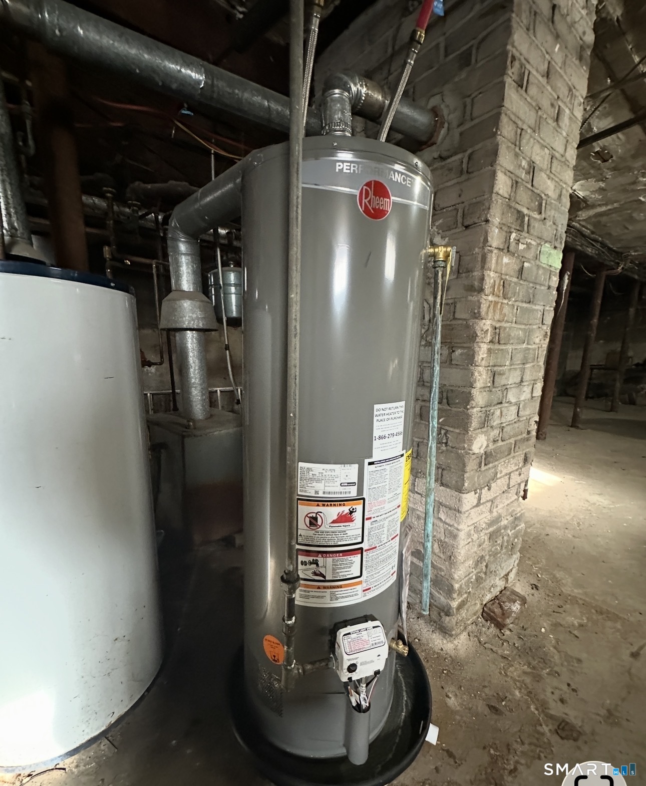 165 Martin Street Hartford, CT 06120 - Photo 3 of 8 a view of water heater room