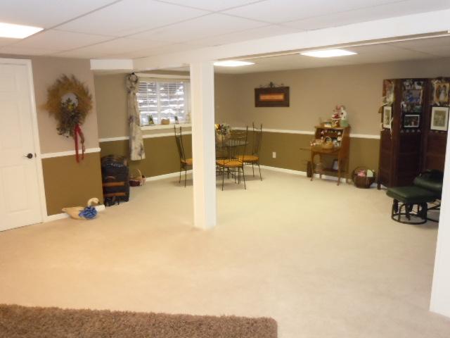 1645 B Huntington Park Rochester, MI 48309 - Photo 23 of 24 31091072-22.JPG