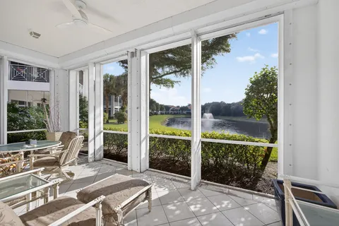 $855,000 | 104 Palm Bay Circle, Unit A, Palm Beach Gardens, FL 33418