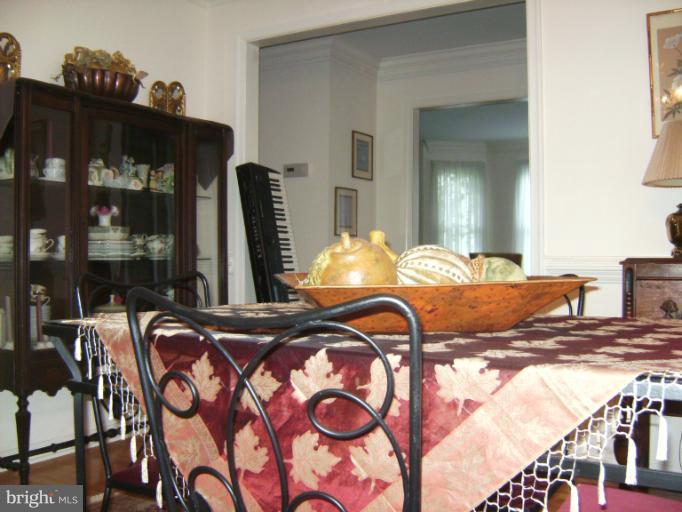 313 Fall Lane Easton, MD 21601 - Photo 3 of 25 Dining Room