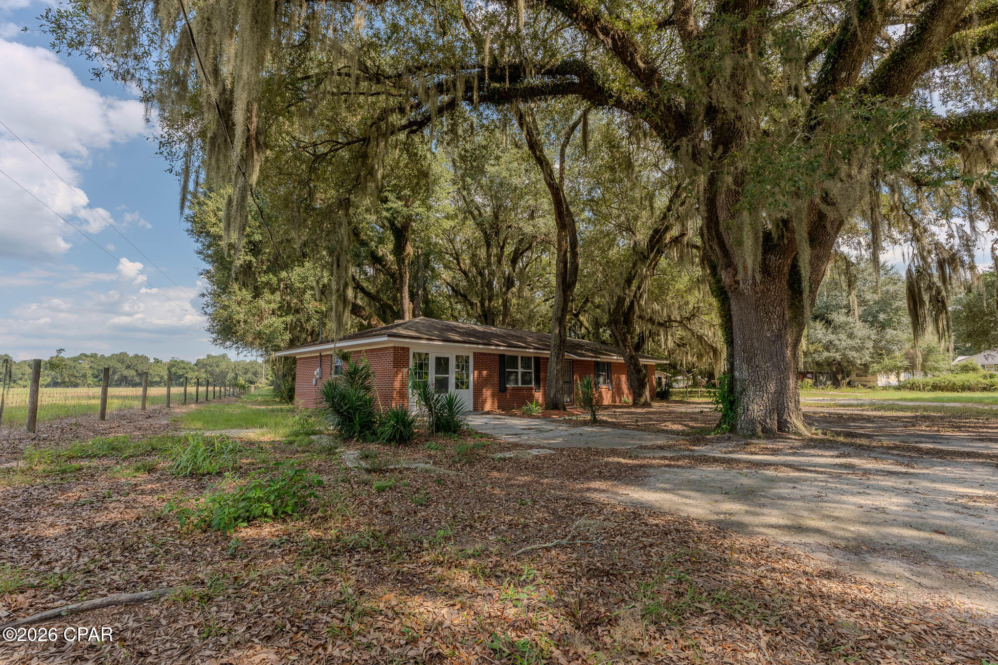 5728 Snow Hill Road Malone, FL 32445 - Photo 3 of 23 Gallery Image 3