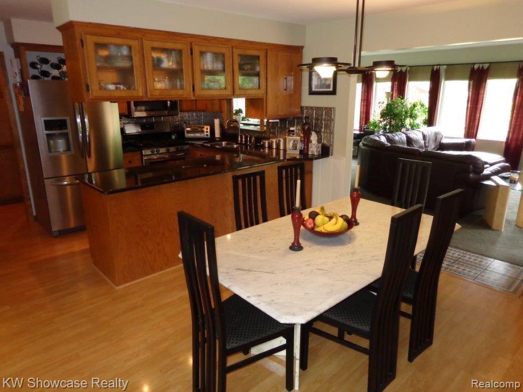 1650 Gravel Ridge Drive Rochester Hills, MI 48307 - Photo 19 of 93