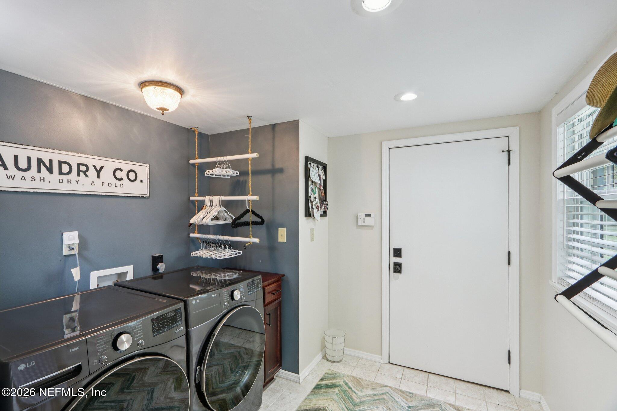 2443 Holly Point Road East Orange Park, FL 32073 - Photo 17 of 77 17-web-or-mls-Holly Point Rd-S0704-017