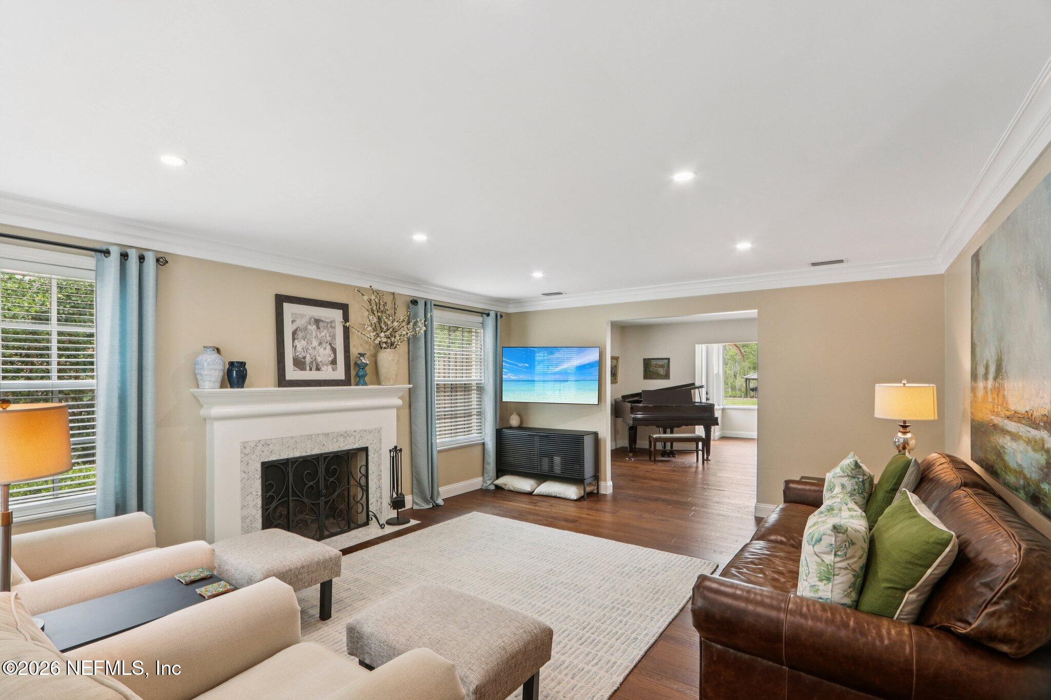 2443 Holly Point Road East Orange Park, FL 32073 - Photo 6 of 77 6-web-or-mls-Holly Point Rd-S0704-006