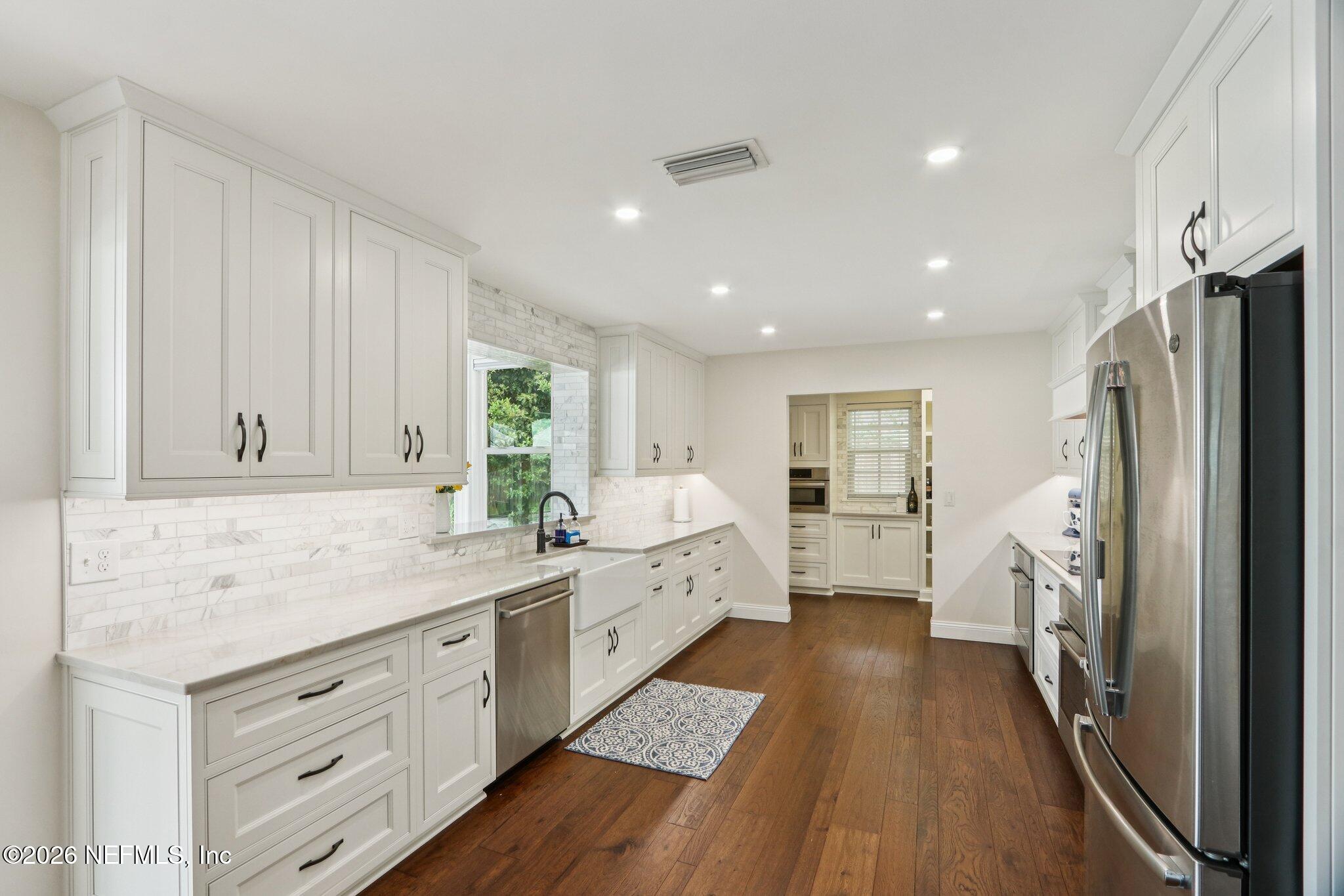 2443 Holly Point Road East Orange Park, FL 32073 - Photo 10 of 77 10-web-or-mls-Holly Point Rd-S0704-010