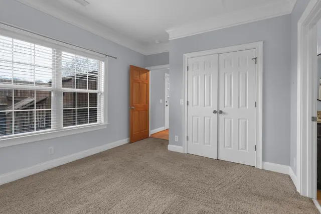 $2,600 | 516 Acklen Park Drive, Nashville, TN 37205