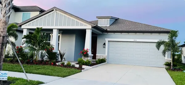 $3,200 | 3660 Quiet Drive, Sarasota, FL 34240