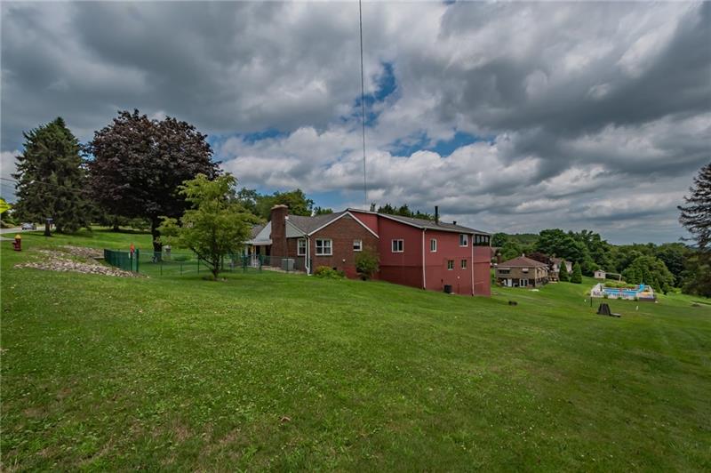 1508 Bakerstown Road Tarentum, PA 15084 - Photo 3 of 25