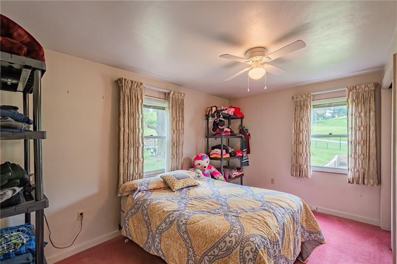 1508 Bakerstown Road Tarentum, PA 15084 - Photo 7 of 25