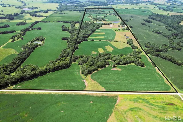 $1,200,000 | 46613 Winter Road, Browning, MO 64630