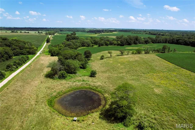 $1,200,000 | 46613 Winter Road, Browning, MO 64630