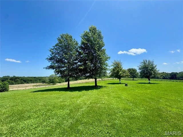 $1,200,000 | 46613 Winter Road, Browning, MO 64630