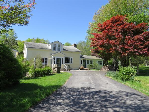 134 Rocky Hill Road Rehoboth, MA 02769 - Photo 1 of 10 Gallery Image 1