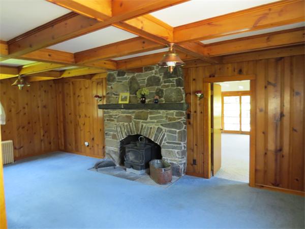134 Rocky Hill Road Rehoboth, MA 02769 - Photo 8 of 10 Gallery Image 8