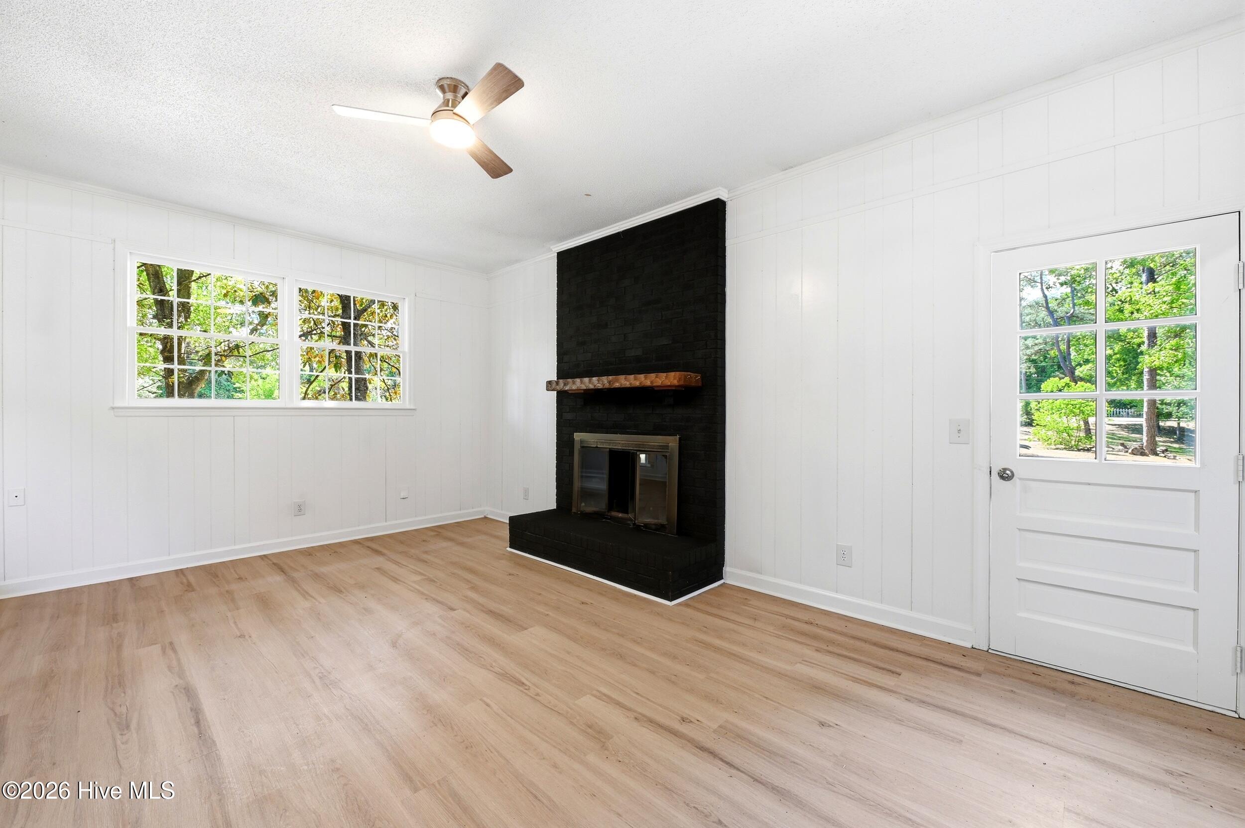 6803 Myrtle Grove Road Wilmington, NC 28409 - Photo 11 of 43 11_6803_myrtle_grove_rd_011