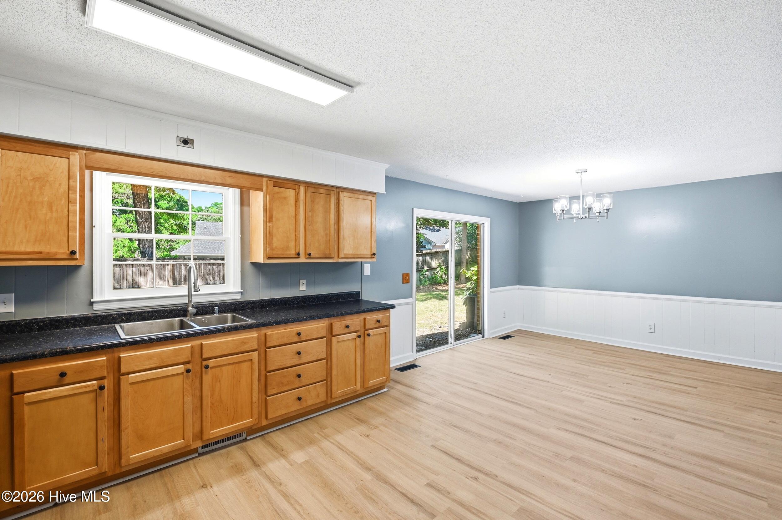 6803 Myrtle Grove Road Wilmington, NC 28409 - Photo 12 of 43 13_6803_myrtle_grove_rd_013