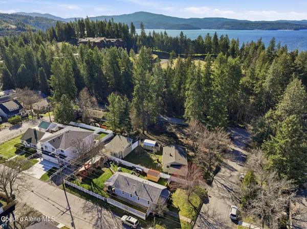$950,000 | 506 South 15th Street, Coeur D'Alene, ID 83814