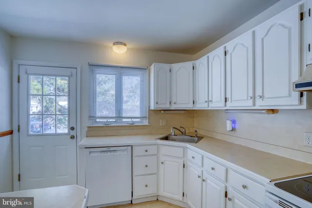 $315,000 | 1199 Charles Drive, Dover, DE 19904