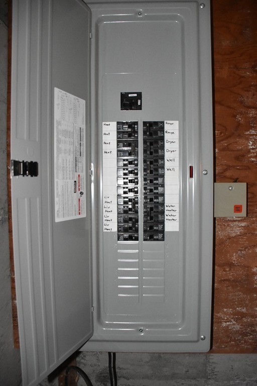85 Dudley Road Oxford, MA 01540 - Photo 14 of 18 Gallery Image 14
