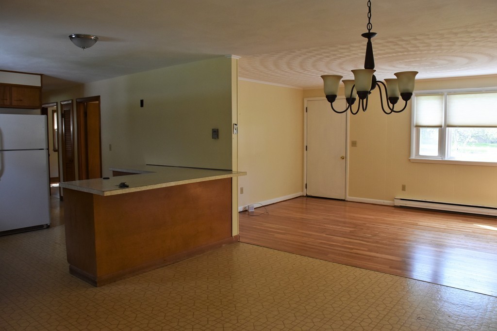85 Dudley Road Oxford, MA 01540 - Photo 5 of 18 Gallery Image 5