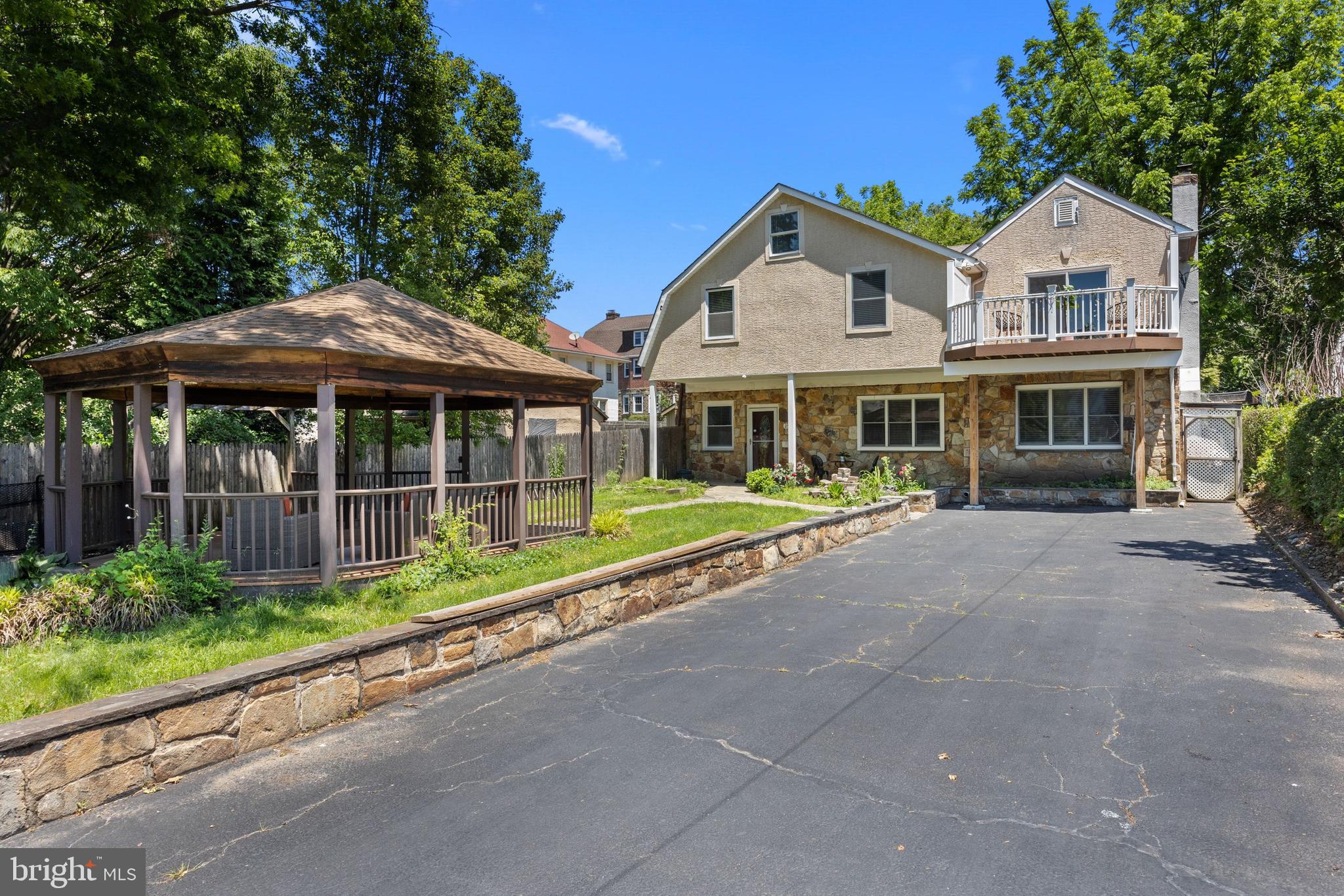 2529 Avon Road Ardmore, PA 19003 - Photo 3 of 36