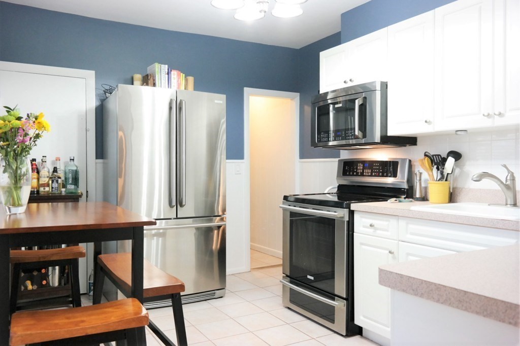 77 School Street, Unit 1 Boston, MA 02129 - Photo 3 of 10