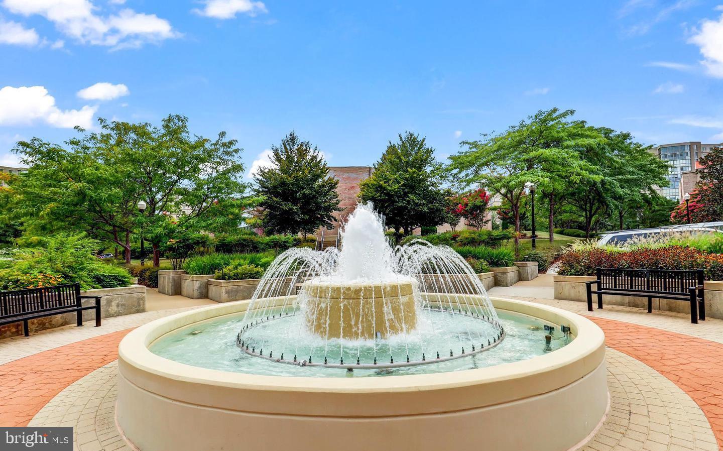 19385 Cypress Ridge Terrace, Unit 914 Leesburg, VA 20176 - Photo 29 of 39