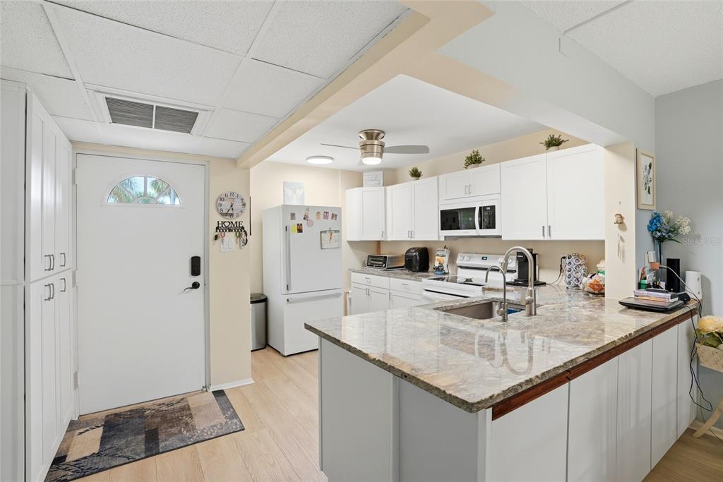12300 Vonn Road, Unit 7104 Largo, FL 33774 - Photo 6 of 41 Gallery Image 6