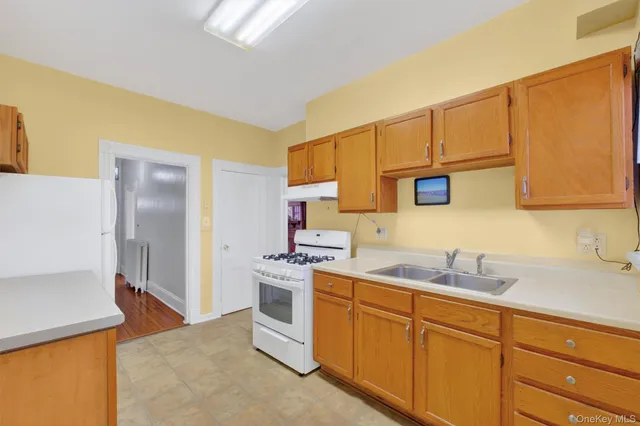 $349,900 | 75 Prospect Street, Newburgh, NY 12550