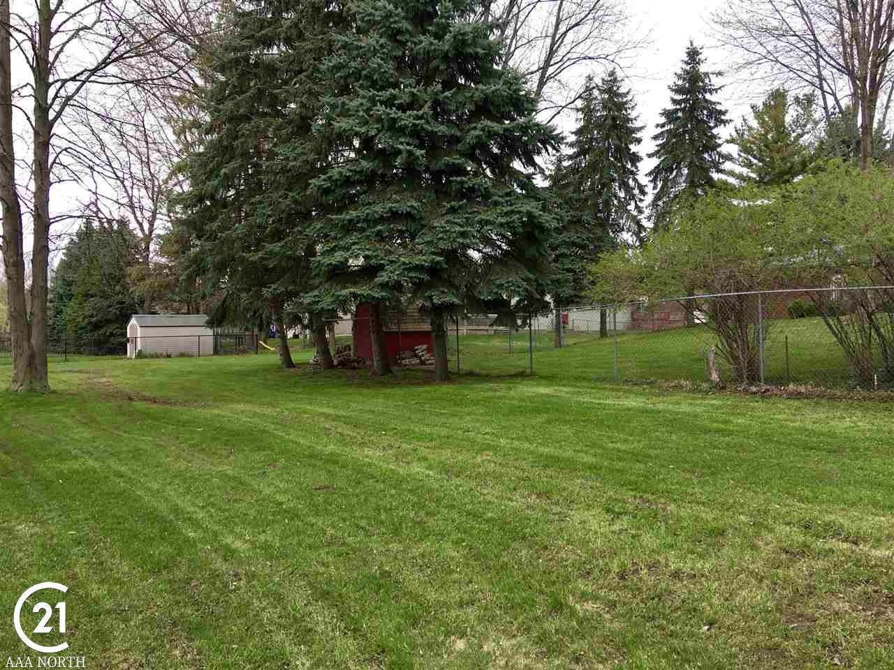 47634 Sugarbush Road Chesterfield, MI 48047 - Photo 51 of 53
